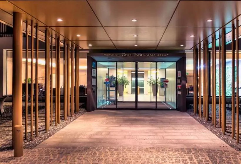 Small Luxury Hotel Wellnesshotel Golfpanorama