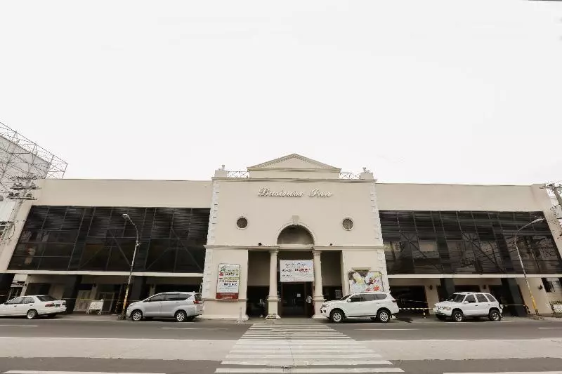 ホテル Business Inn