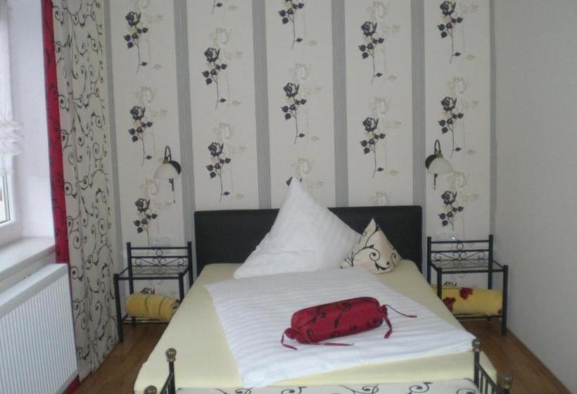 Hotelli Gasthof Krone