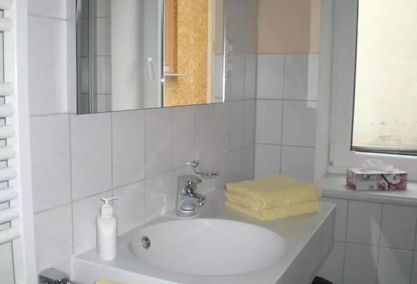 Hotelli Gasthof Krone