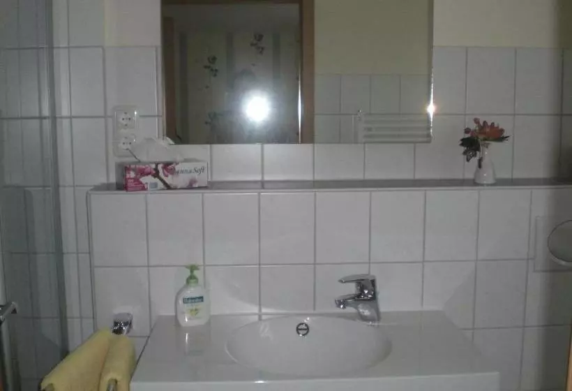 Hotelli Gasthof Krone