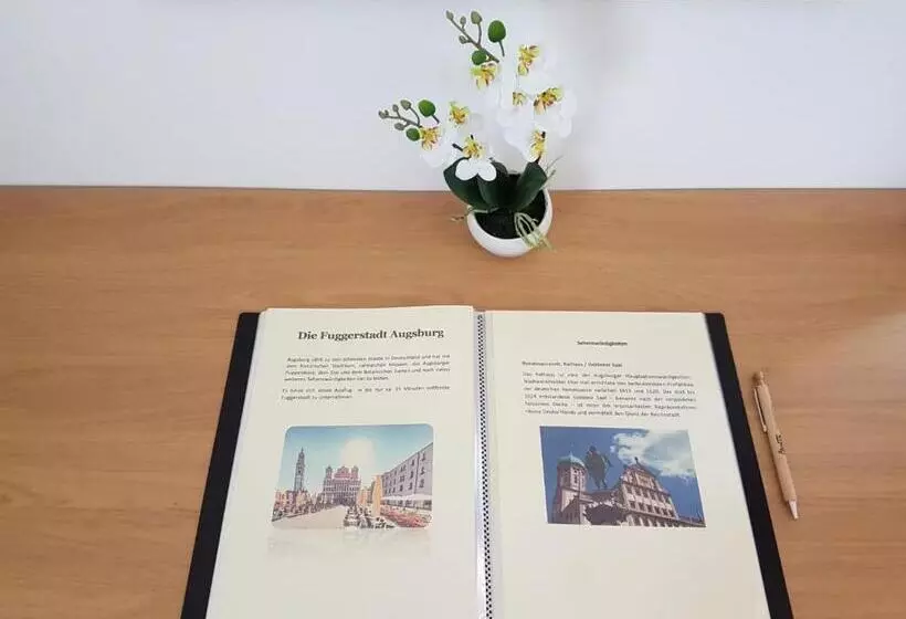 Hotelli Gästehaus Staudenschloss