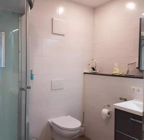 Hotelli Gästehaus Staudenschloss