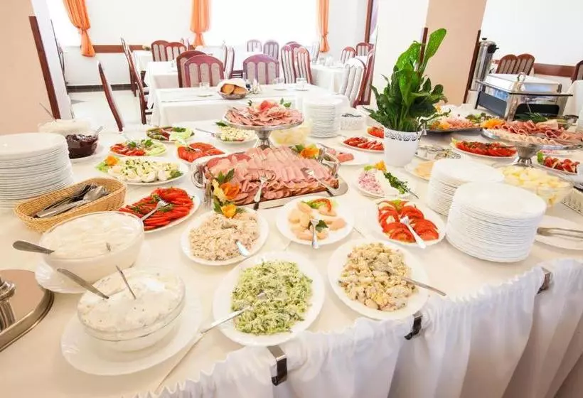 Hotelli Rewita Międzyzdroje   Grunwald