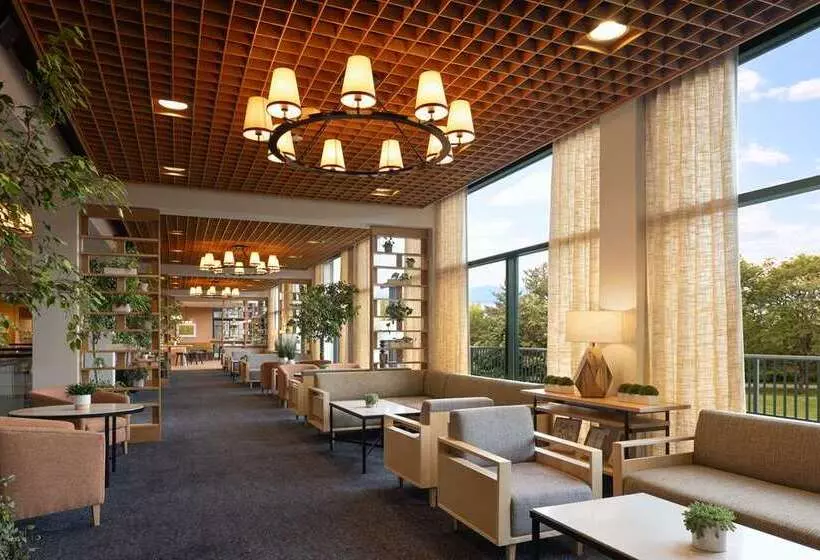 هتل Champlain Burlington, Curio Collection By Hilton