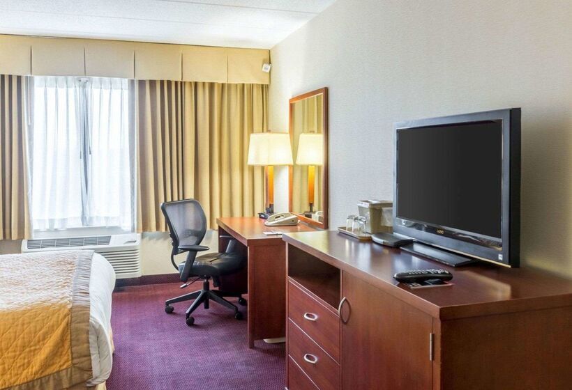 Clarion Hotel Somerset New Brunswick