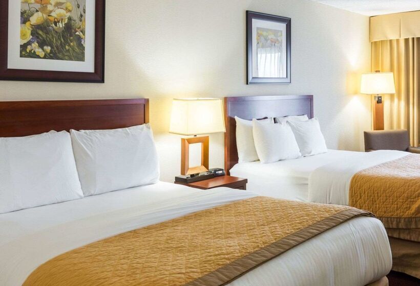 Clarion Hotel Somerset New Brunswick