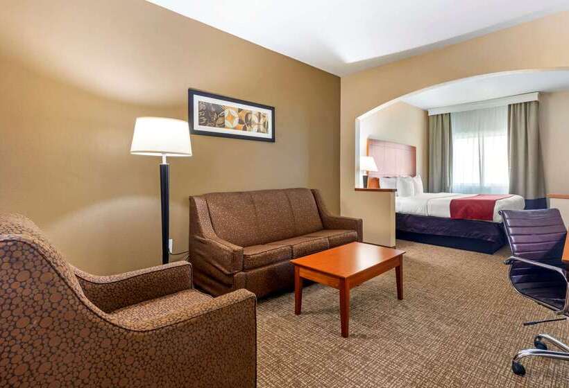 בית מלון כפרי Comfort Suites North Dallas