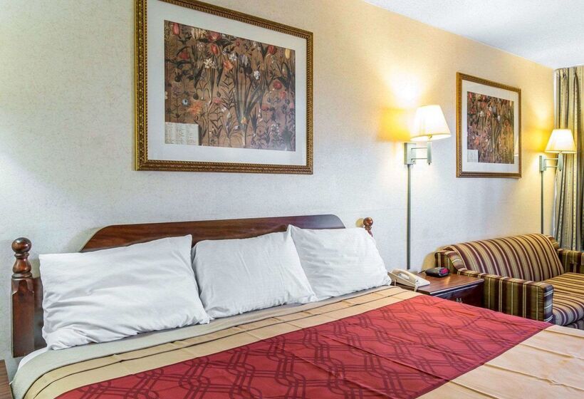 فندق Econo Lodge