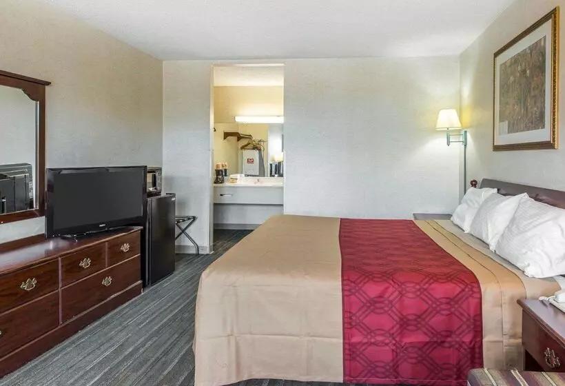 Отель Econo Lodge