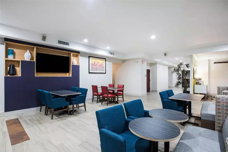 호텔 Holiday Inn Express Albany Downtown