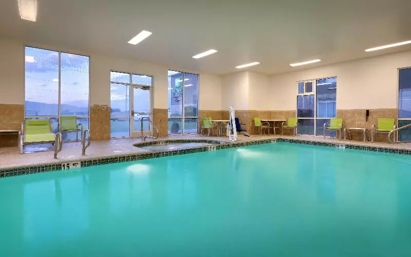 בית מלון כפרי Holiday Inn Express & Suites American Fork   North Provo, An Ihg