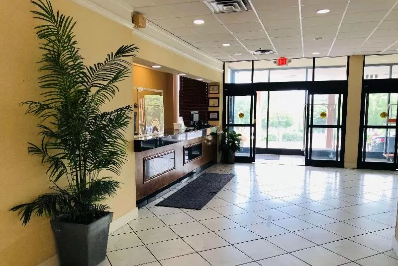 Отель Wyndham Garden Atlanta Airport