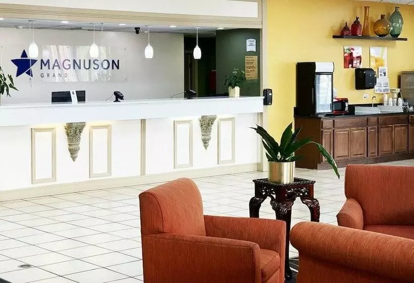 Отель Croix Grand