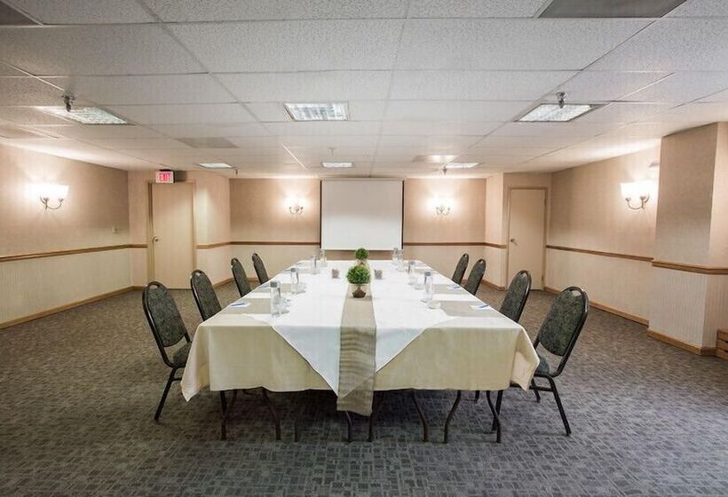 فندق Winter Park Mountain Lodge