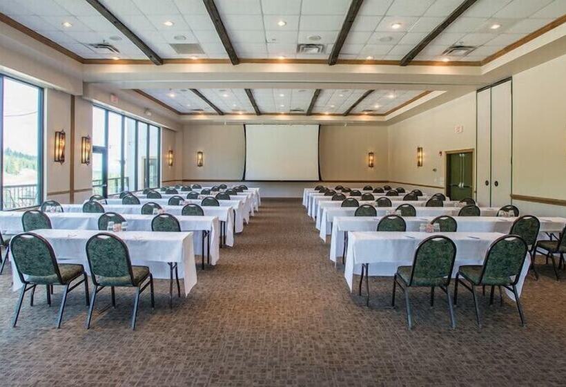 فندق Winter Park Mountain Lodge