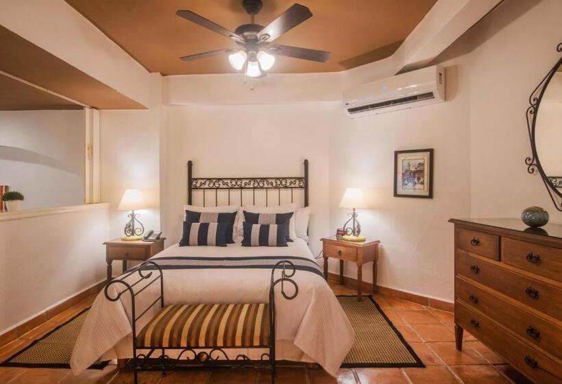 Отель One Beach Street Puerto Vallarta