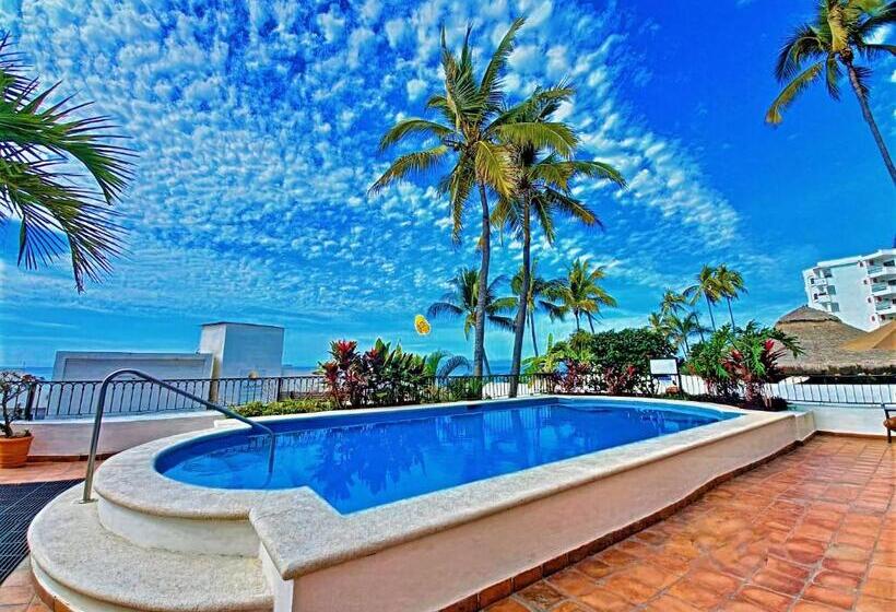 Отель One Beach Street Puerto Vallarta