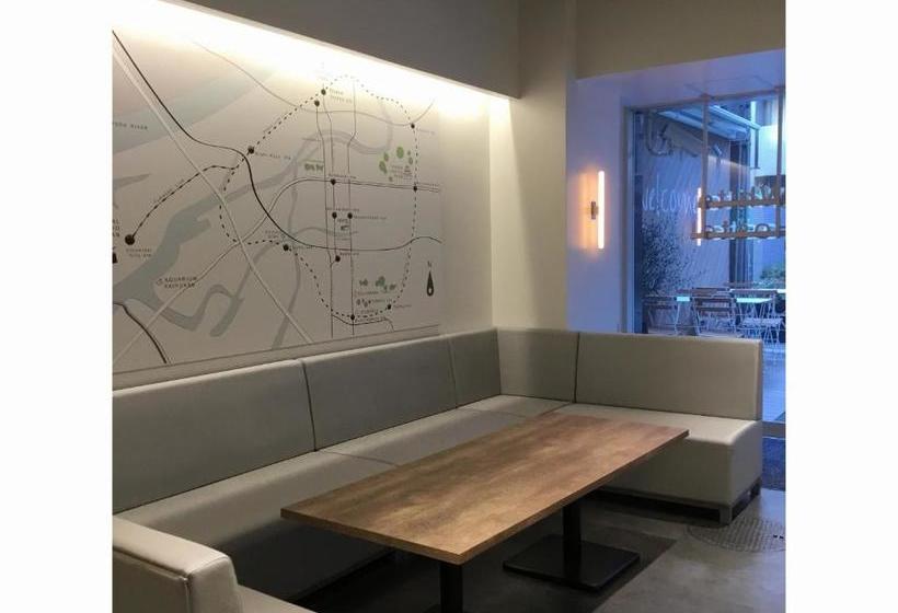 هتل White Hostel Shinsaibashi