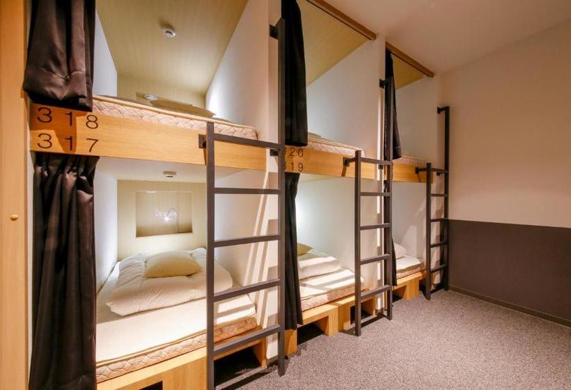 هتل White Hostel Shinsaibashi