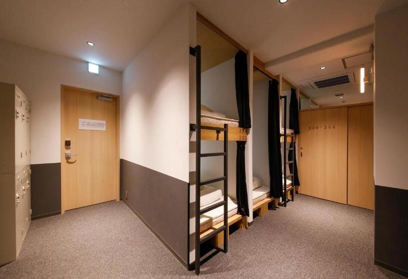 هتل White Hostel Shinsaibashi