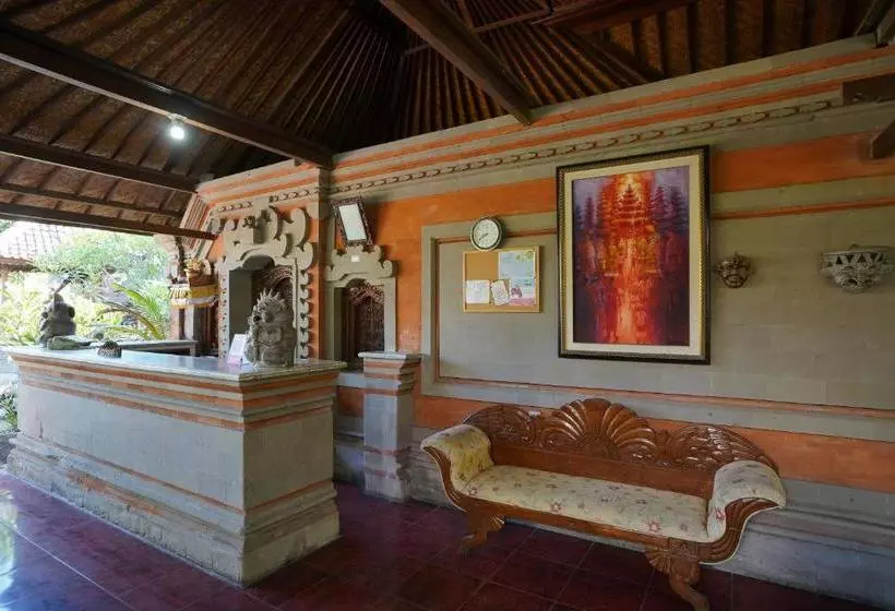 ユースホステル Puri Sanur