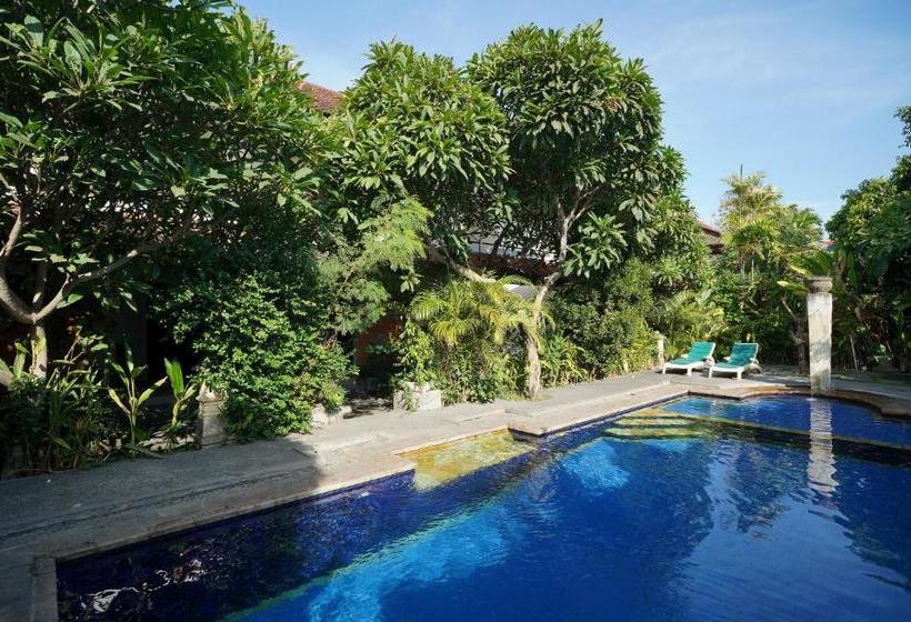 הוסטל Puri Sanur