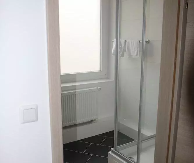Bed Budget City Center Hannover   Hostel