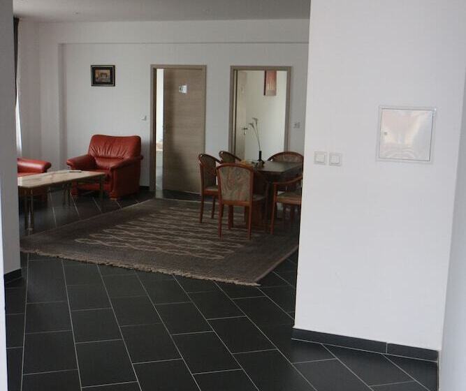 Bed Budget City Center Hannover   Hostel