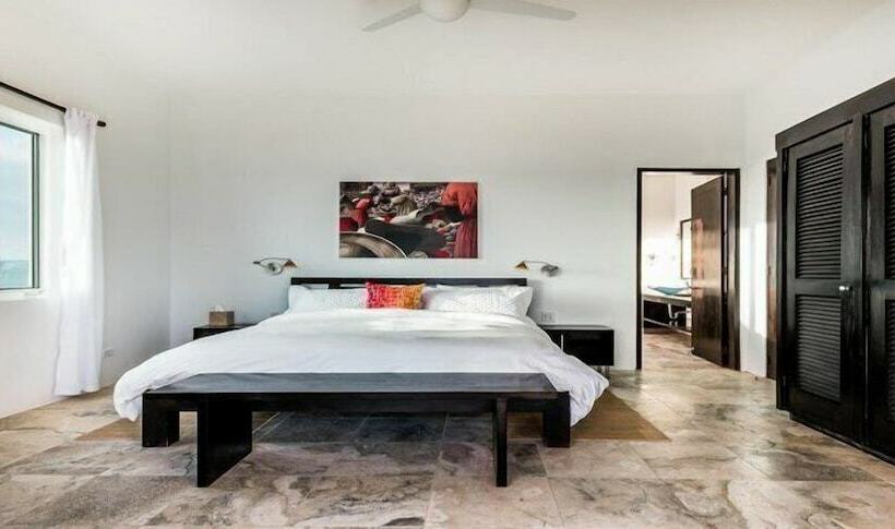 Villa Tequila Sunrise