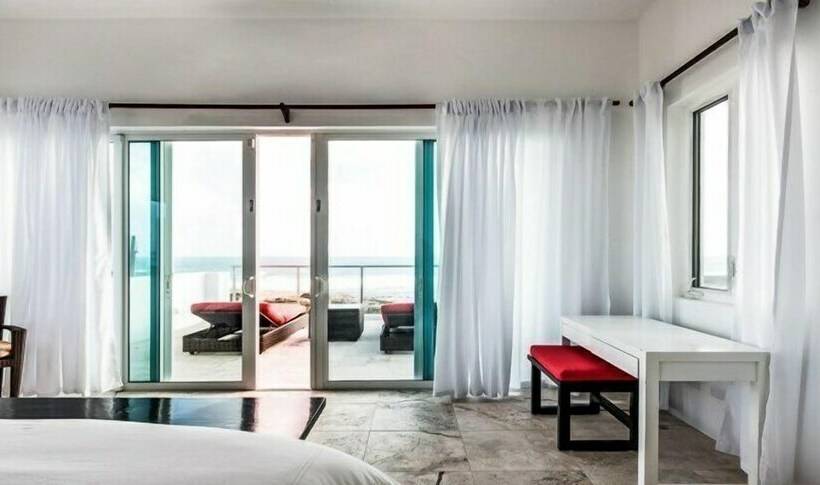 Villa Tequila Sunrise