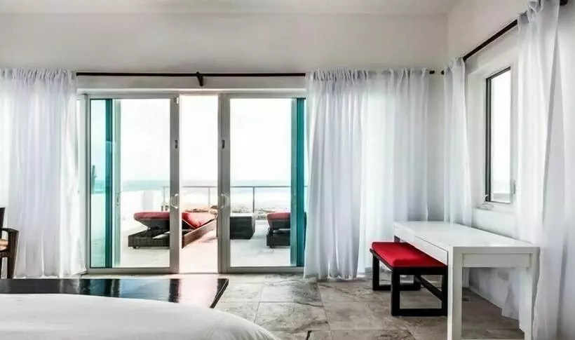 Villa Tequila Sunrise