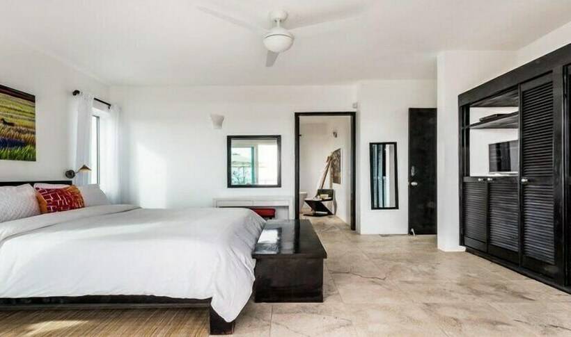 Villa Tequila Sunrise