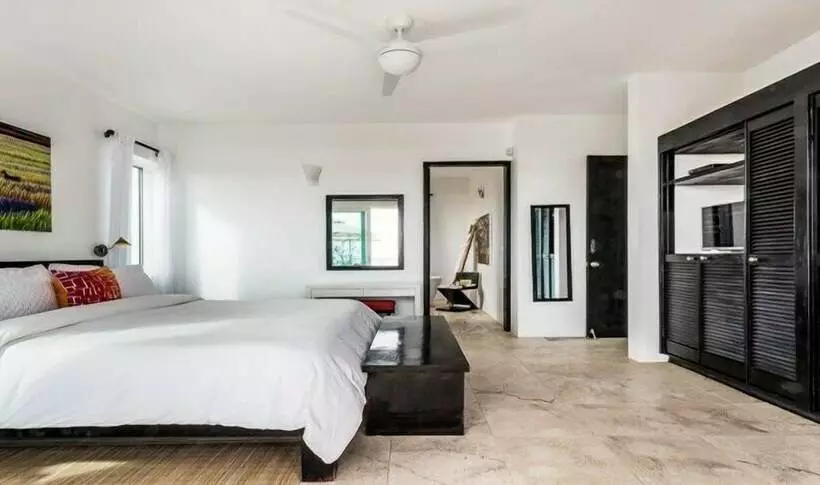 Villa Tequila Sunrise