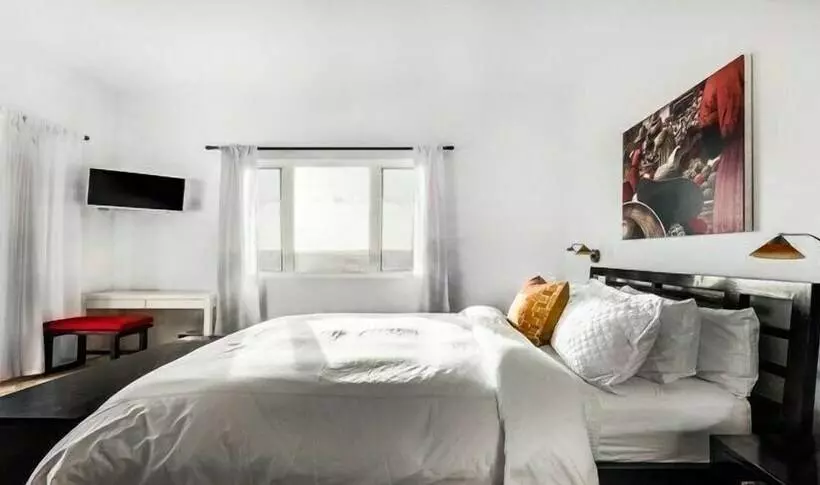 Villa Tequila Sunrise