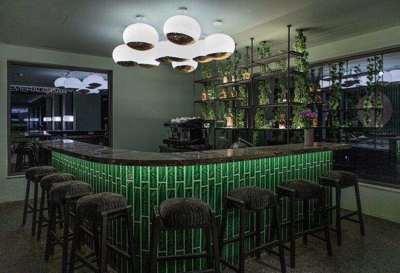 בית מלון כפרי Cayo Exclusive Resort & Spa