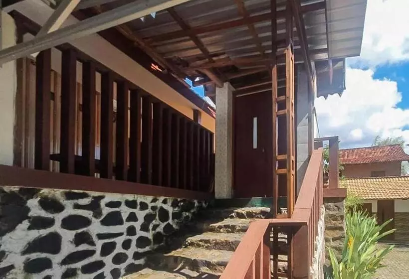 هتل Reddoorz Syariah At Banyu Asem Banyuwangi