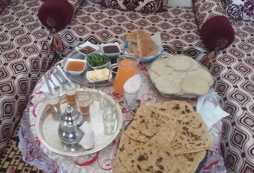 بنسيون Azultreck House