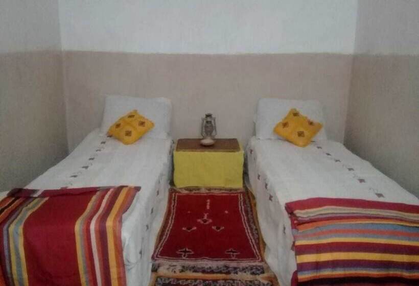 بنسيون Azultreck House