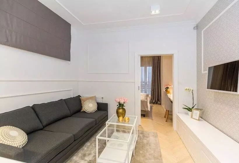پانسیون Mm House