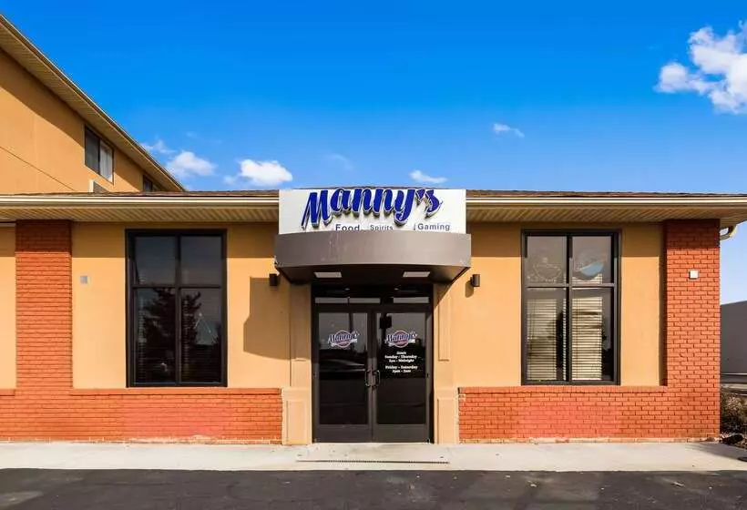 ホテル Best Western Saluki Inn