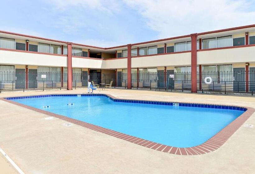 فندق Castle Inn & Suites Anadarko