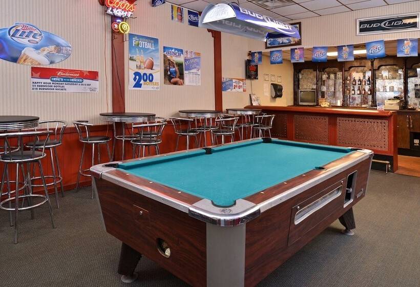 فندق Castle Inn & Suites Anadarko