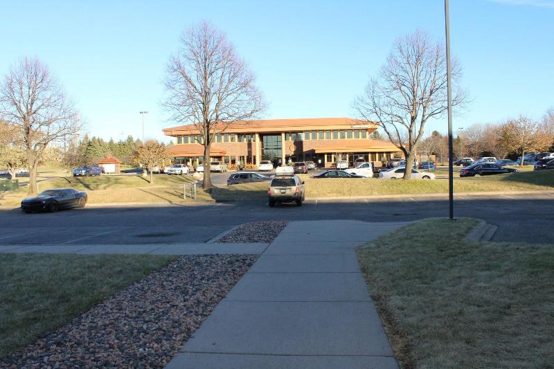 Hotel Coratel Inn And Suites Maple Grove