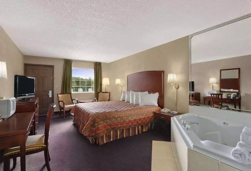 호텔 Days Inn By Wyndham Branson/near The Strip