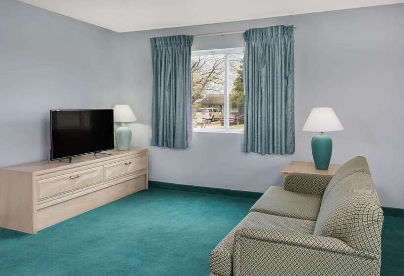 Szálloda Days Inn By Wyndham Osage Beach Lake Of The Ozarks