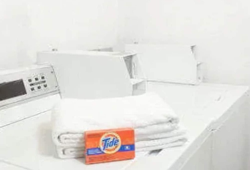 فندق Days Inn By Wyndham San Marcos