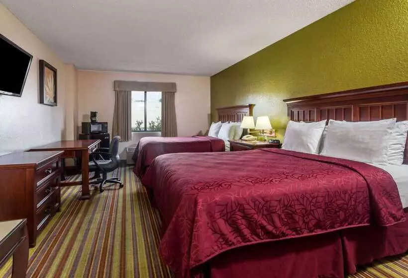 فندق Days Inn By Wyndham Sarasota I75