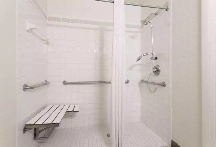 فندق Days Inn By Wyndham Sarasota I75