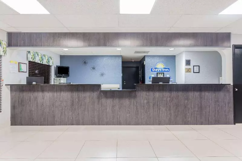 فندق Days Inn By Wyndham Sarasota I75